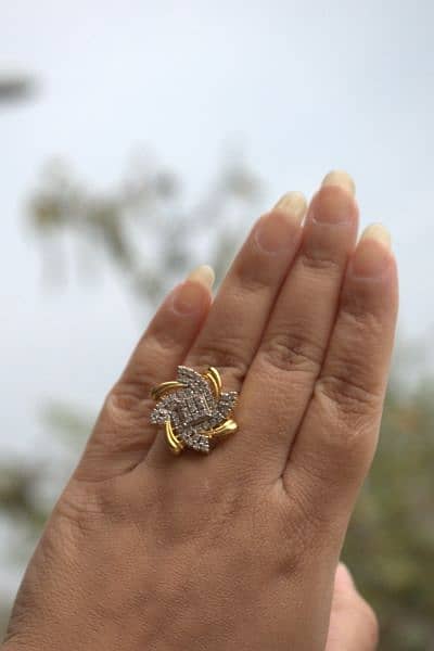 stylish gold and silver ring with gems for women 2