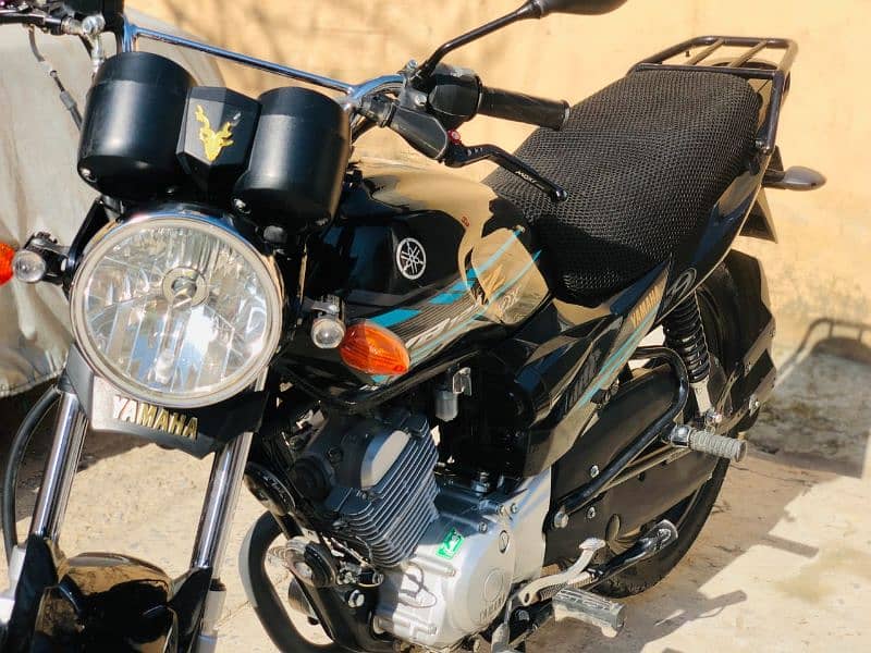 Yamaha DX 125 cc 1