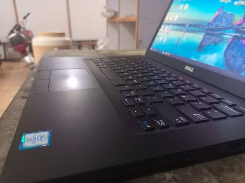 Dell Core i5 6th Generation With Original Charge r 1