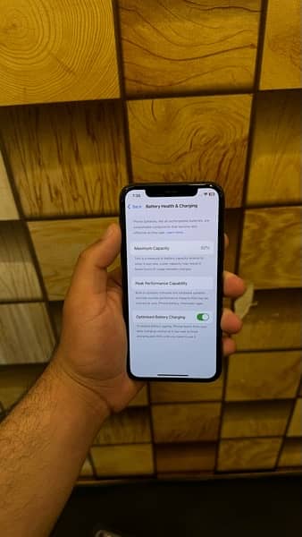 iPhone 11 Pro 256Gb (With Box) 3