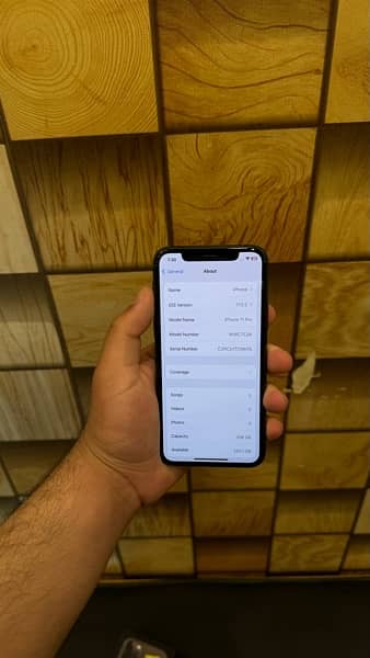 iPhone 11 Pro 256Gb (With Box) 4