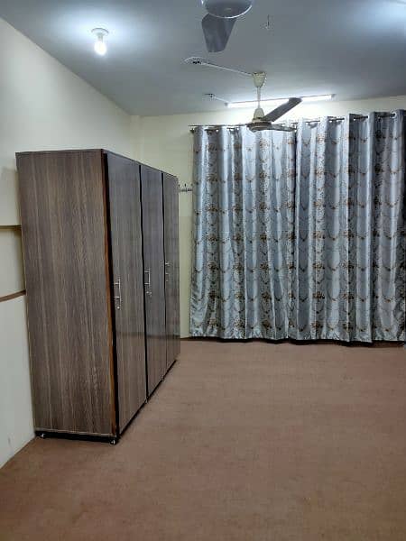 Corner Flat for Rent in Faisal Town. 5