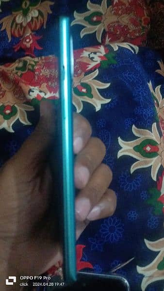 one plus 8T ram 12GB 256 new condition 8