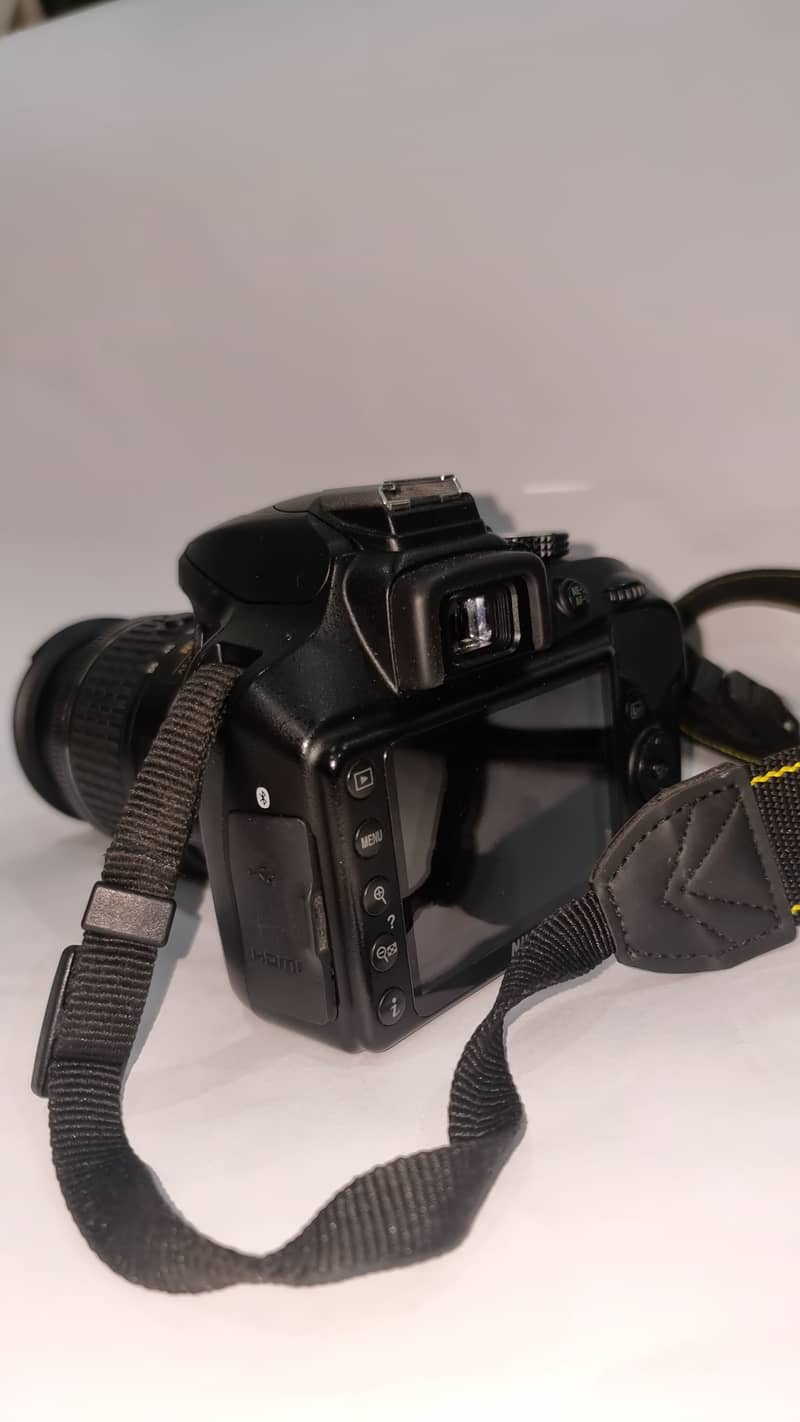 NIKON D3400 (18-55)mm lens 5