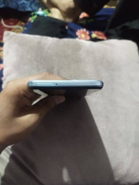 vivo y21 for sell no open no repair all okay box charger available 5