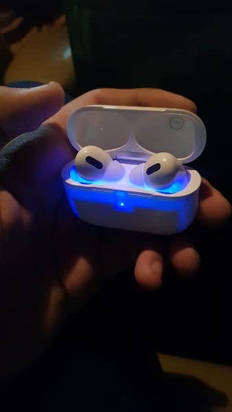 AirPods Pro 3rd Generation ( TWS )  10/10 Condition Brand New 0