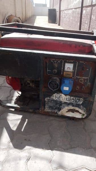 Used Generator With good working condition 1