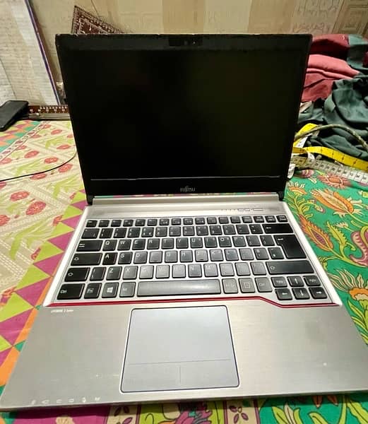 FUJITSU Laptop for Sale 5