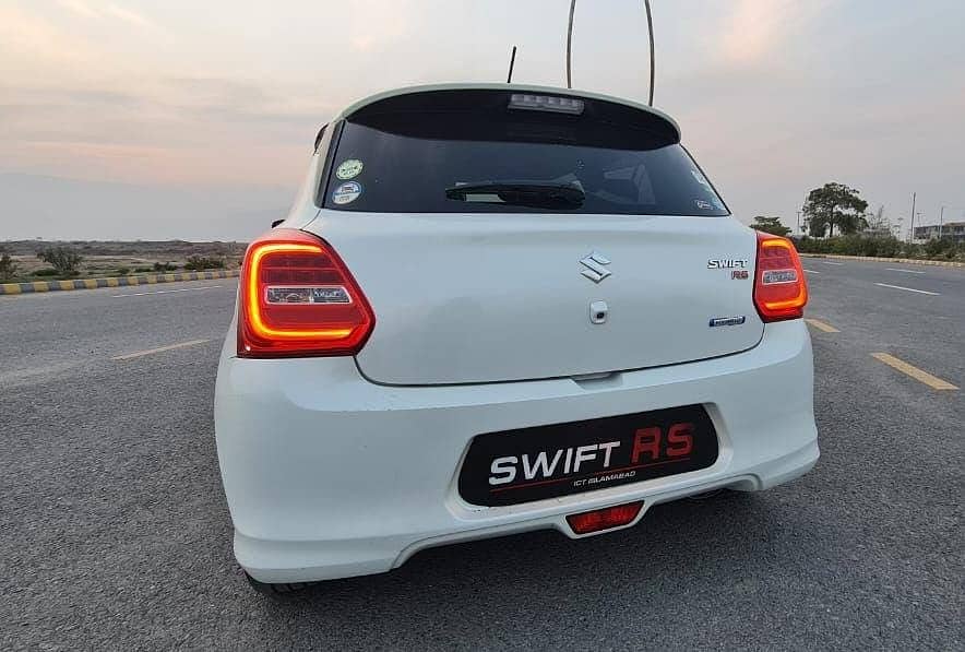 Swift RS Hybrid 13