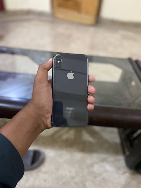iphone x 64gb 86 battery charger condition 10/10 non pta hai 2