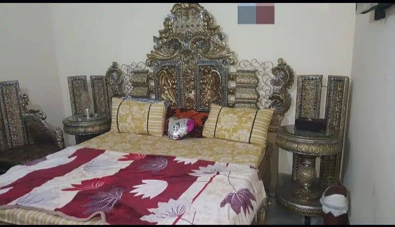KING SIZE BED SET AND DRESSING SET JEWELLERY 8