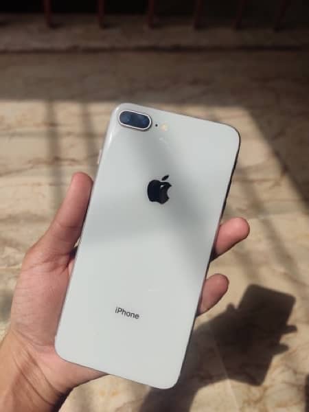 iPhone 8plus 64gb pta approved 4