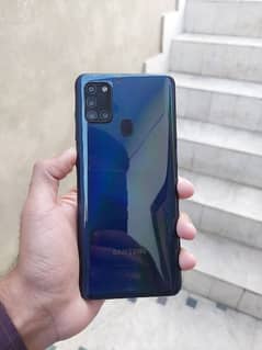 Samsung Galaxy A21s with box