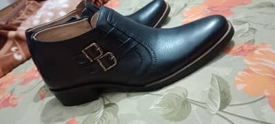 best new boots black 8 number he