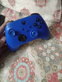 Xbox series x blue controller