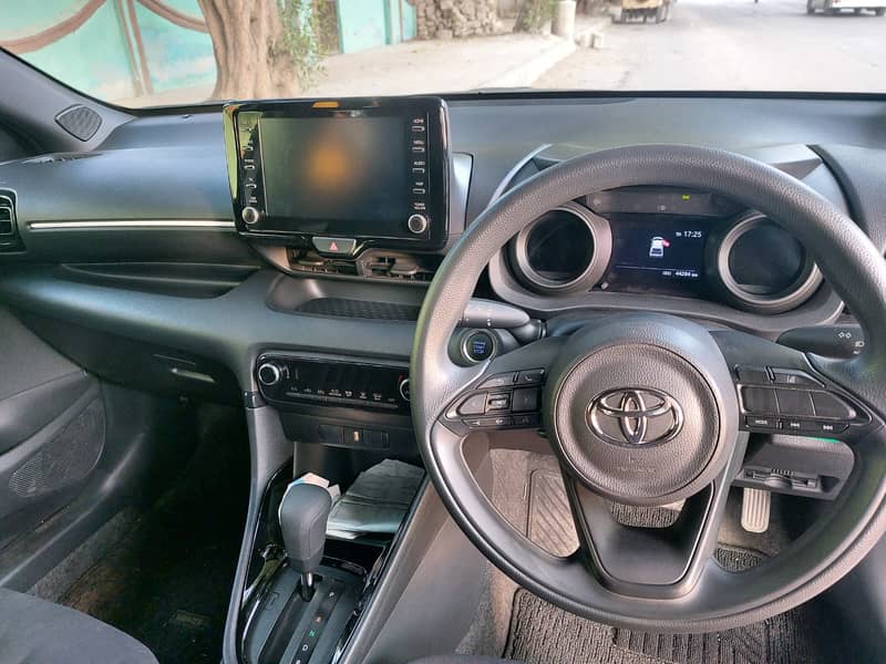 Toyota Yaris Hatchback G 1.0 4