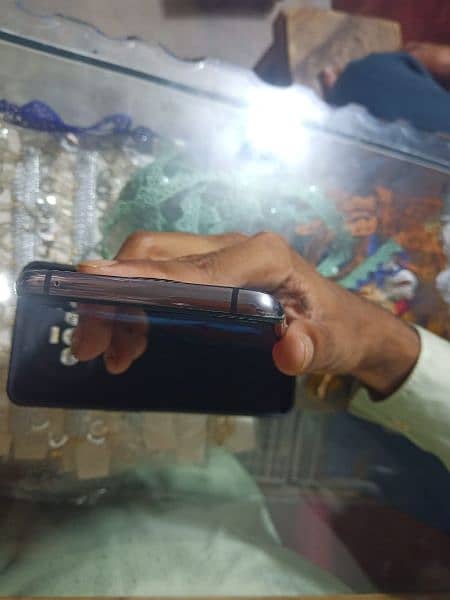 OnePlus 7t 8,128 panel change lekin acche wala hai finger Kam Nahin ha 5