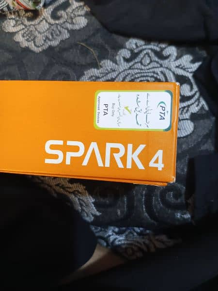 TACNO SPARK 4 3 GB 32 GB 2