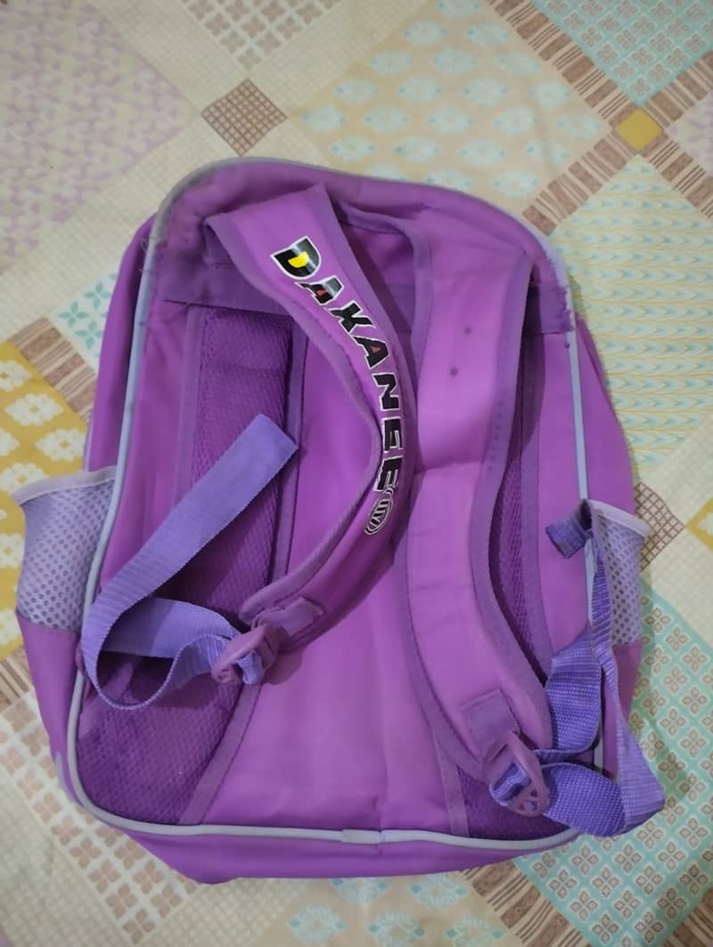 SCHOOL BAGS USED 1