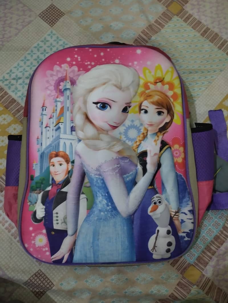 SCHOOL BAGS USED 9