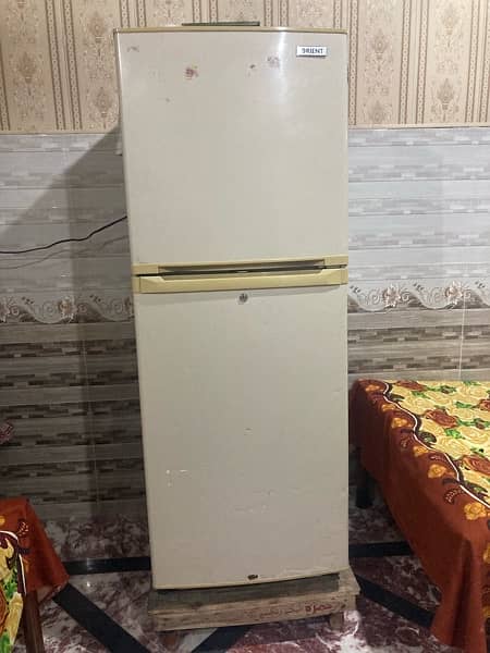 Frige For Sale Good Condition Medium Size 1