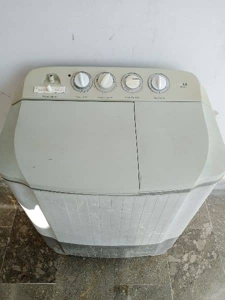 LG Washing Machine 1