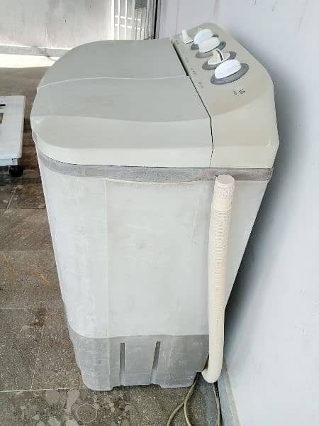 LG Washing Machine 5