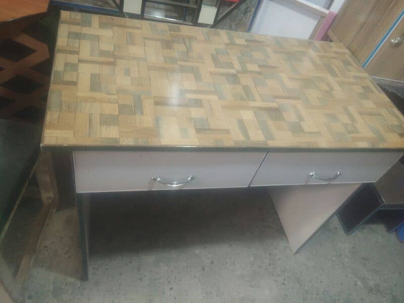 new 2ft/4ft office table & counter Table available in store 0