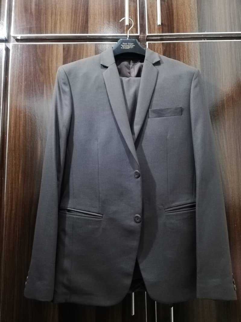 3 pairs of Two piece gents suits 2