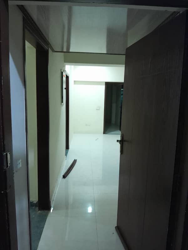 2 BED D/D FLAT FOR RENT IN NEW BUILDING, BLOCk 10, GULSHAN 2