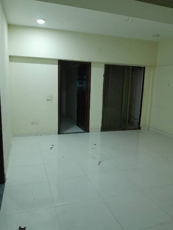 2 BED D/D FLAT FOR RENT IN NEW BUILDING, BLOCk 10, GULSHAN 3