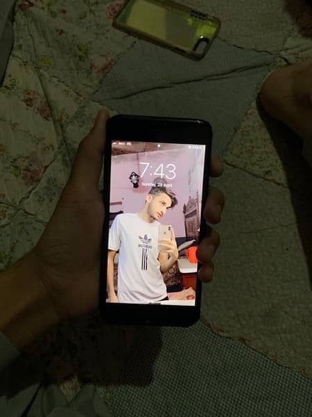 Iphone 7Plus 1