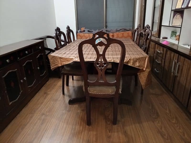 A High quality wood Diaar wood dining table 9