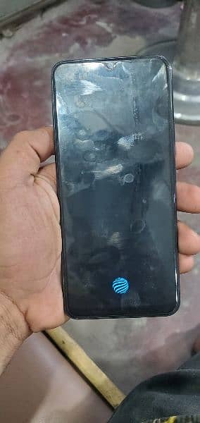 vivo v21e 8+4/128 with box and charger 1