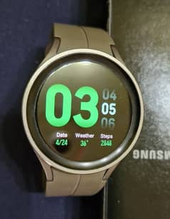 Samsung watch 5 Pro Grey color full box 0