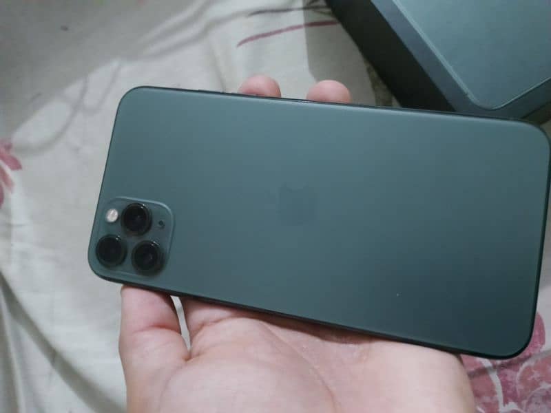 Iphone 11 pro Max 256gb pta approved 1