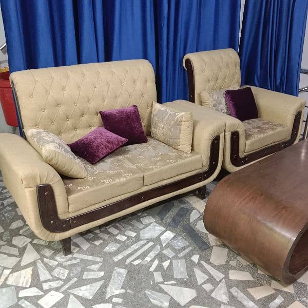 7 Seater Sofa Set for Selling | Used but Good Condition 3
