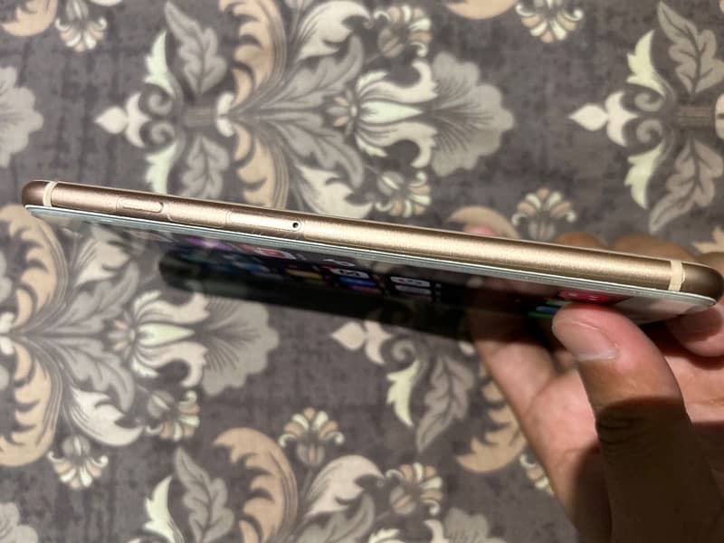 Iphone 8+ For Sale 3