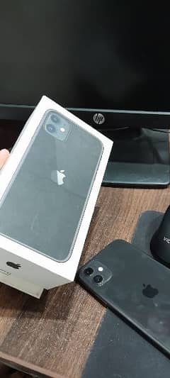 iphone 11  non pta 64GB  0343=0681064  waterpack 10/10 condition