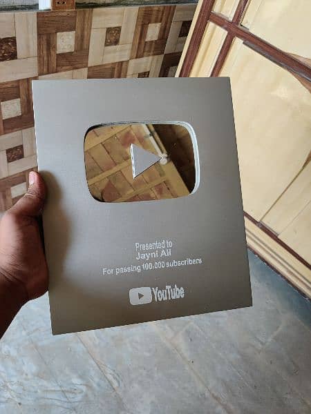 customize YouTube play button gold silver. 2024 6