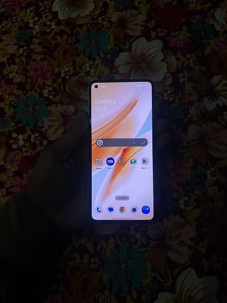 OnePlus 8t 8/128 Gb With All Accessories. 3