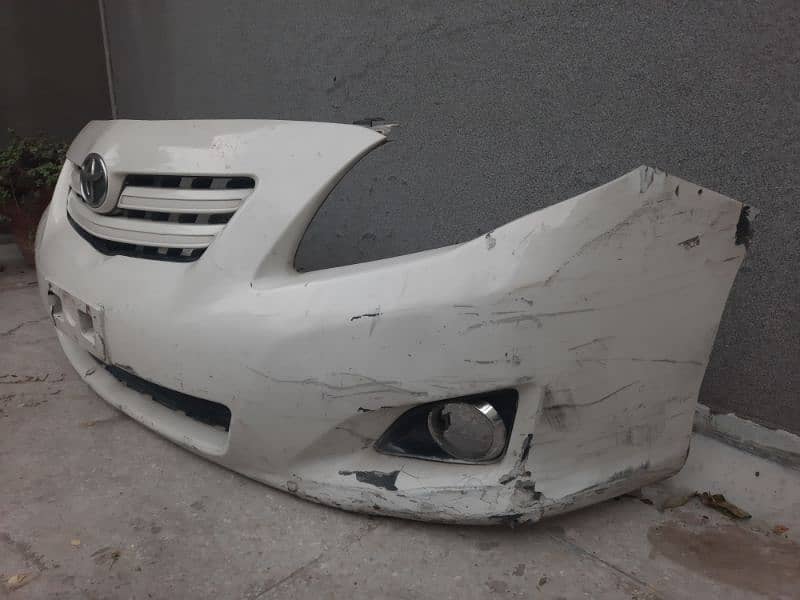 Toyota Corolla 2009 2010 2011 White front bumper with lights for sale 4