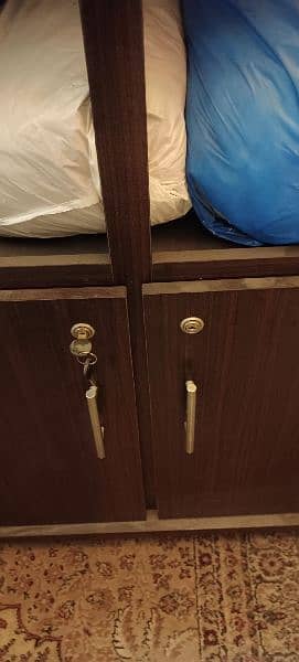 cupboard for sell. . ۔ 4