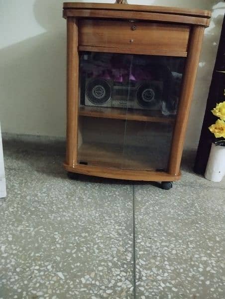 TV Trolley For sale 0