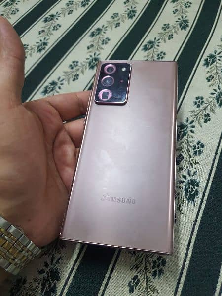 Samsung Note 20 Ultra dotted 2