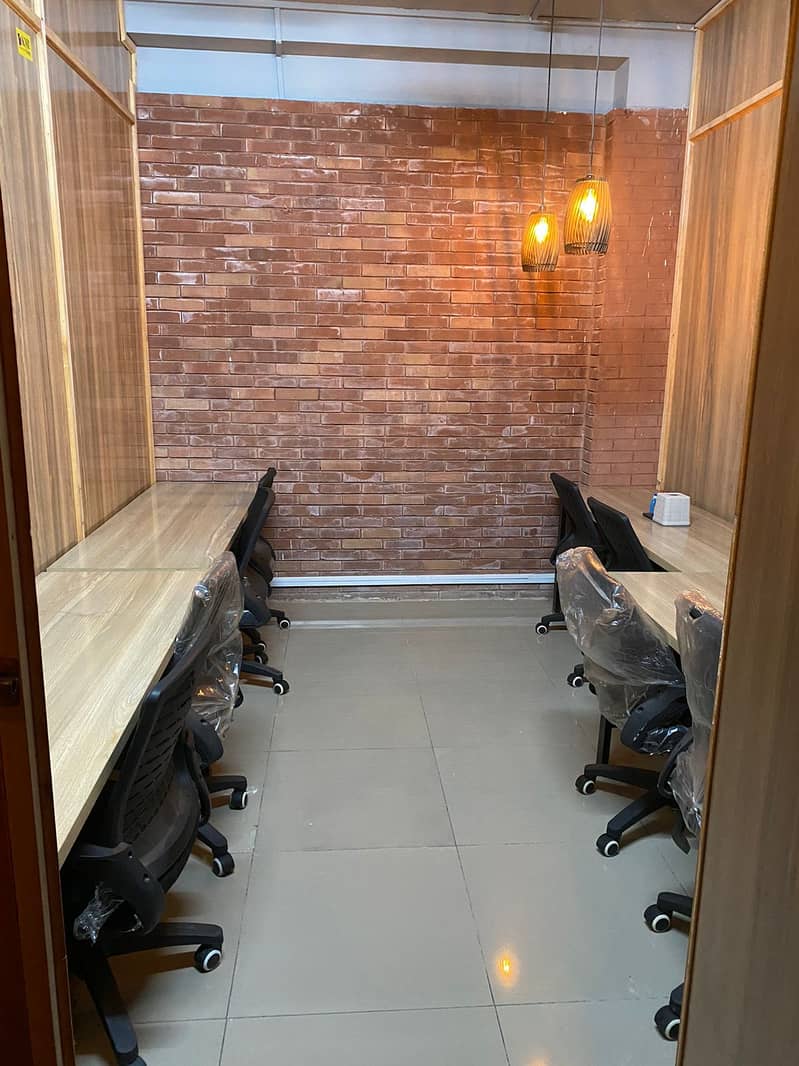 CO-WORKING SPACE & SEPRATE FURNISHED OFFICES 11
