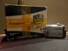 Panasonic Nv-Gs55 500x digital zoom