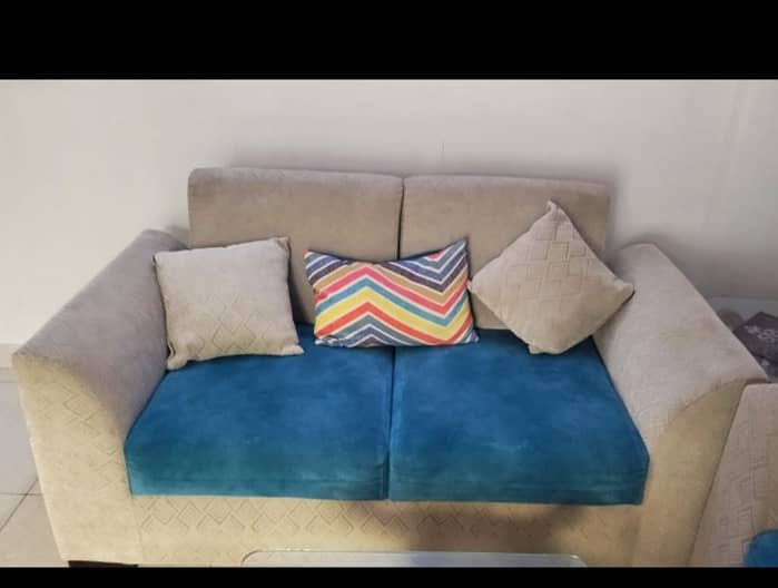 Sofa set for sale for 45k 4