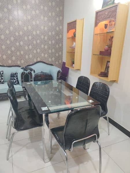 Dining Table with 6 Chairs  (0/3/1/0/5/8/2/1/0/0/1) 3