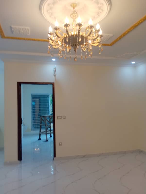 10 Marla brand new double story in Iqbal Town Lahore 15